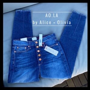 AO.LA by Alice + Olivia High Rise Boyfriend Jeans Made in USA - 28